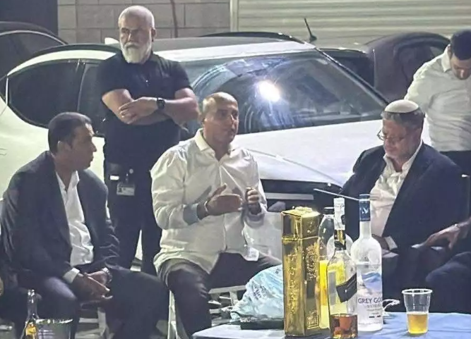 בן גביר בדבוריה