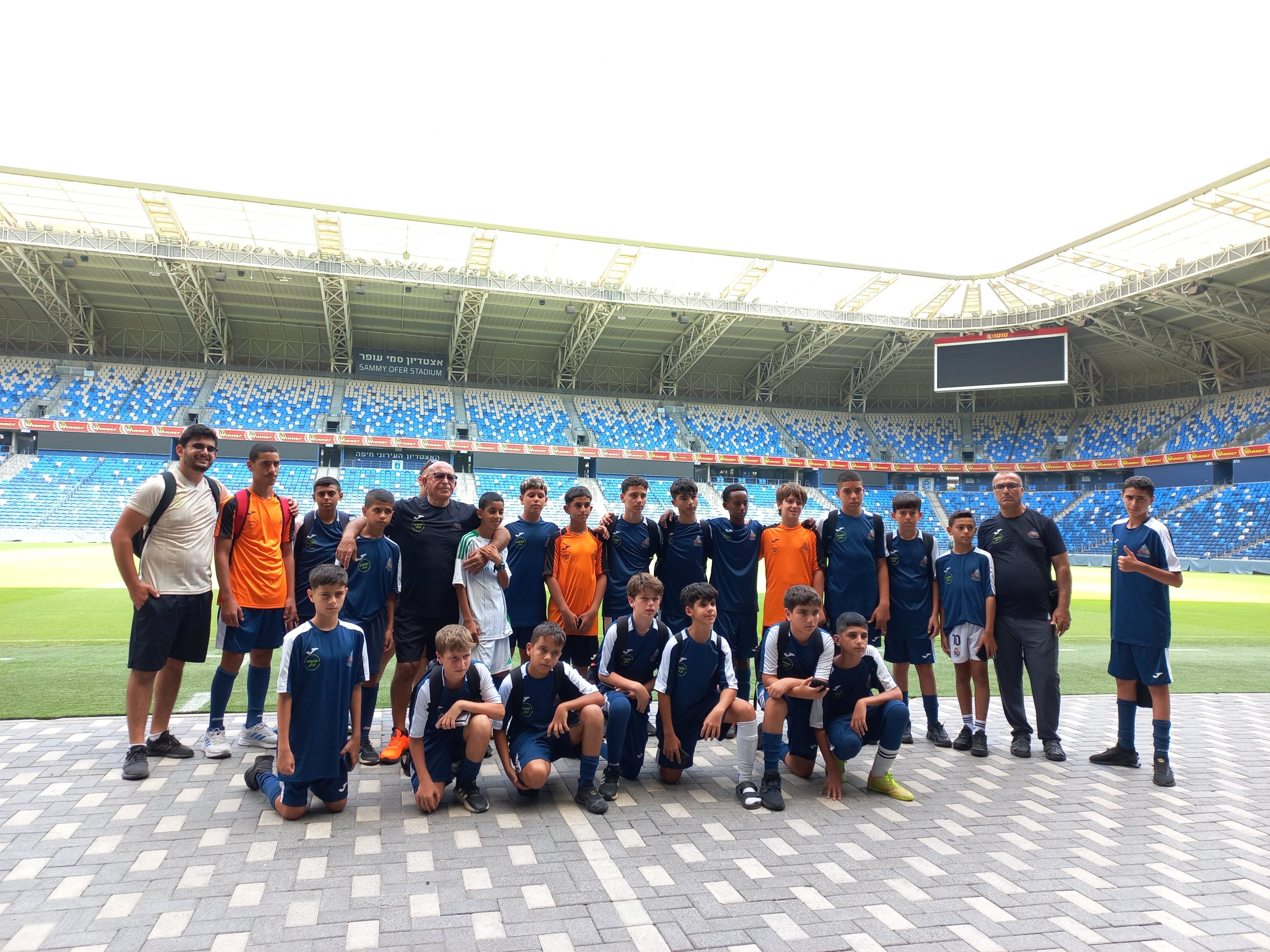 מחנה כדורגל